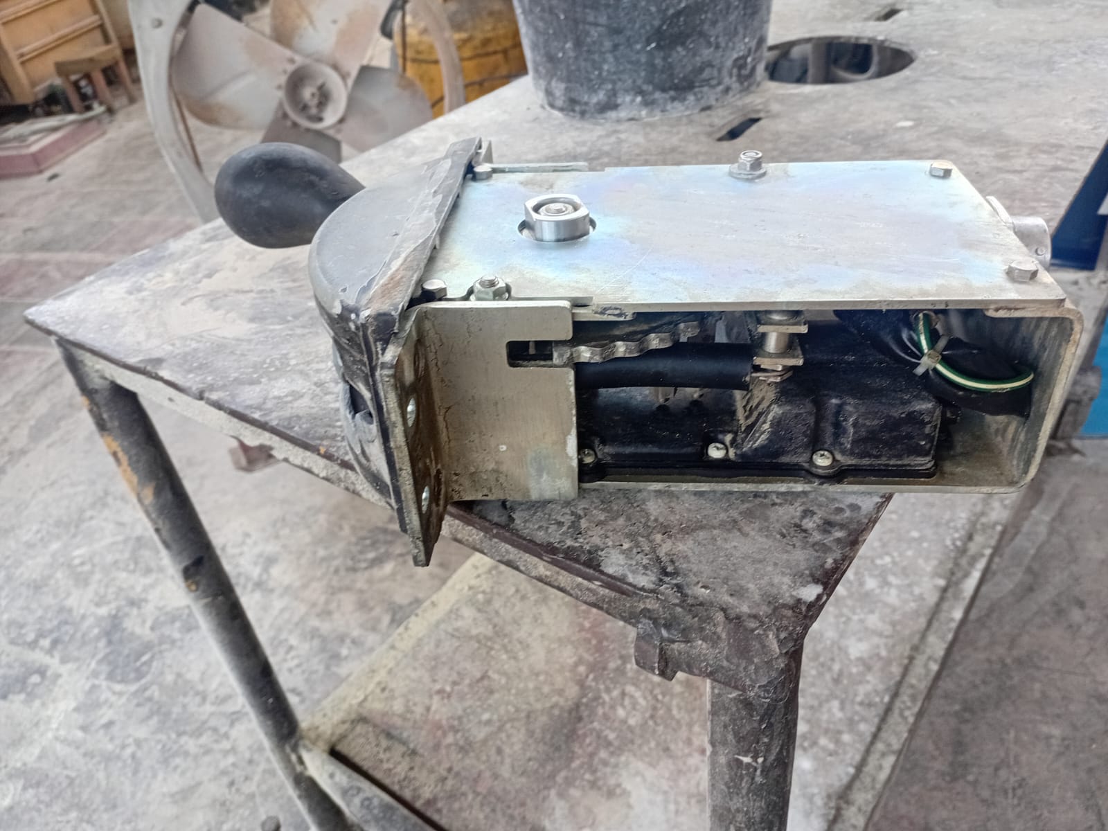 GD705-5 shifter